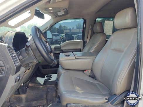 Used 2019 Ford F250 XL w/ Power Equipment Group image 10