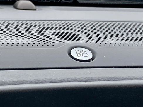 Used 2020 Ford Ranger Lariat w/ Equipment Group 501A Mid image 24