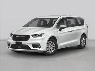 Used 2024 Chrysler Pacifica Touring-L FWD video 1