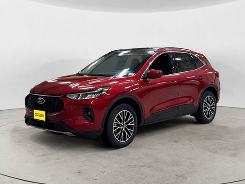 New 2025 Ford Escape SE FWD image 1