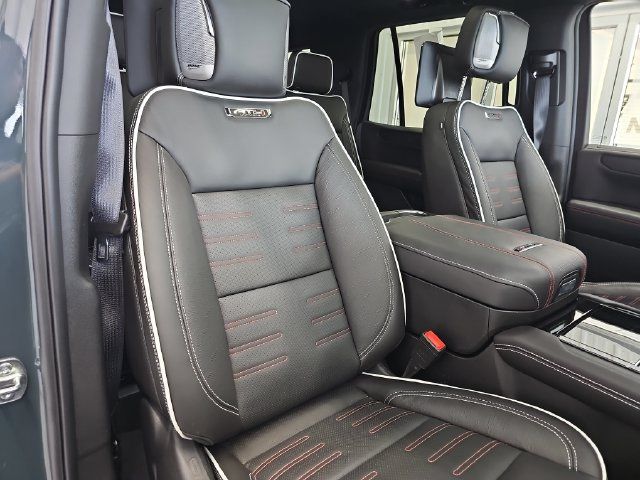 Used 2026 GMC Yukon AT4 Ultimate w/ LPO, Floor Liner Package AWD/4WD image 31