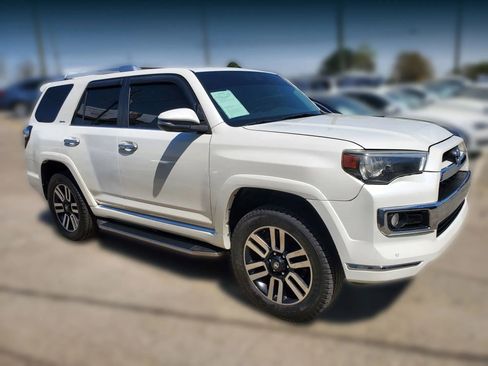 Used 2015 Toyota 4Runner Limited AWD/4WD image 13
