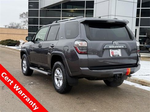 Used 2023 Toyota 4Runner SR5 image 5