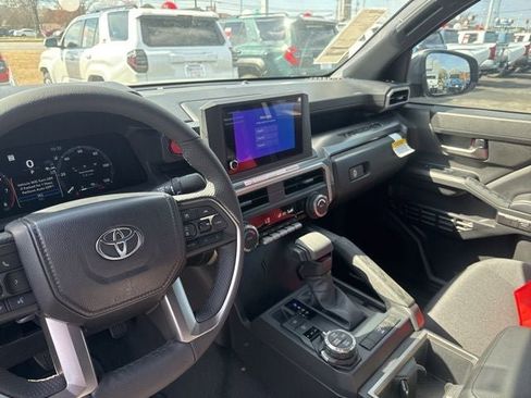 New 2026 Toyota Tacoma TRD Off-Road AWD/4WD image 15