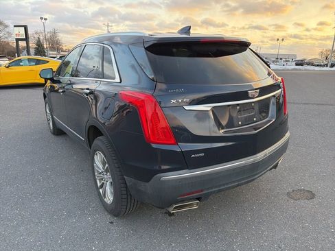 Used 2017 Cadillac XT5 Luxury w/ Driver Awareness Package image 3