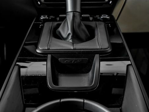 Certified 2022 Porsche 911 GT3 RWD image 23
