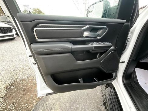 New 2026 RAM 1500 4x4 Crew Cab image 12