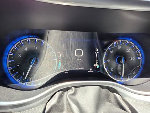 Used 2018 Chrysler Pacifica Touring-L Plus w/ S Appearance Package FWD image 62