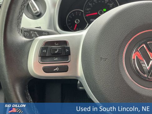 Used 2012 Volkswagen Beetle 2.5 image 8