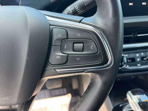 Certified 2024 Buick Envista Sport Touring w/ Convenience I Package FWD image 30