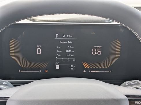 New 2027 Kia Carnival LX FWD image 30