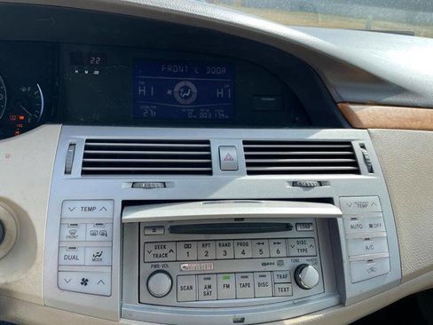 Used 2007 Toyota Avalon Limited image 36