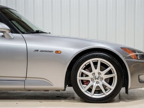 Used 2000 Honda S2000 image 32