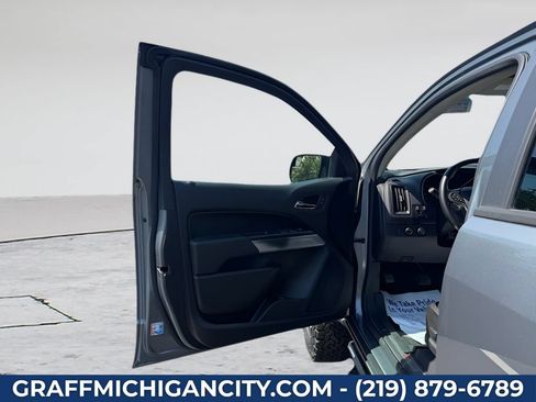 Used 2019 Chevrolet Colorado ZR2 AWD/4WD image 9