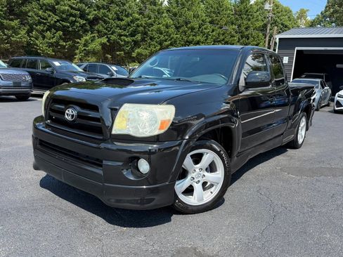 Used 2005 Toyota Tacoma X-Runner RWD image 1
