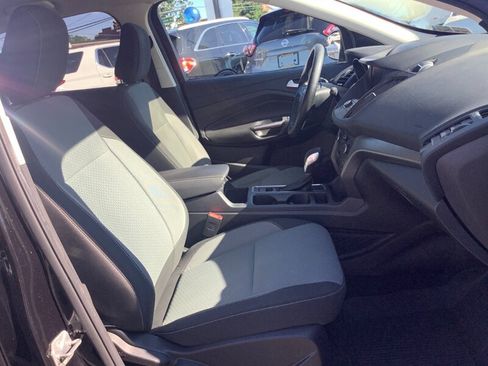 Used 2019 Ford Escape SE AWD/4WD image 16
