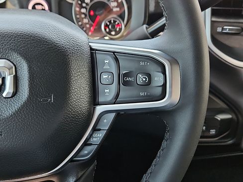 Used 2026 RAM 2500 Big Horn AWD/4WD image 17