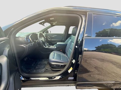 Used 2025 Chevrolet Blazer RS w/ LPO, Floor Liner Package FWD image 22