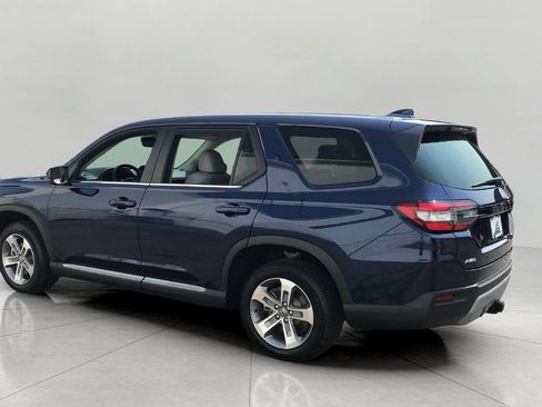 Used 2025 Honda Pilot EX-L image 7
