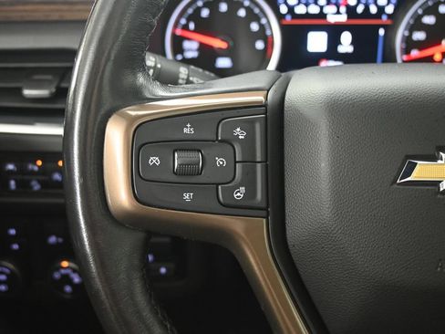 Used 2021 Chevrolet Suburban High Country AWD/4WD image 38