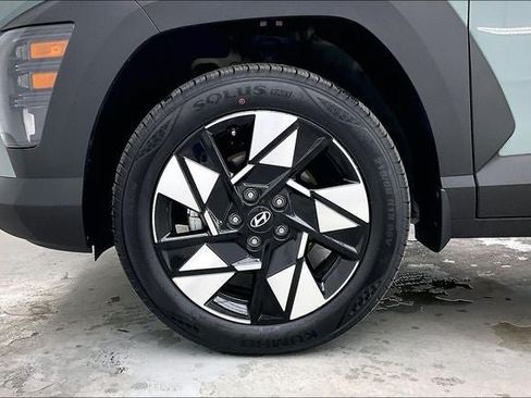 Certified 2024 Hyundai Kona SEL w/ Convenience Package AWD/4WD image 10