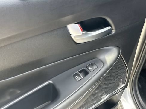 Certified 2023 Hyundai Santa Fe Limited FWD image 12