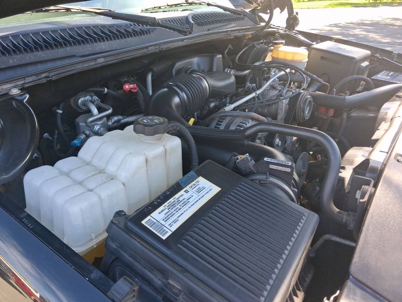 Used 2007 GMC Sierra 1500 W/T AWD/4WD image 30
