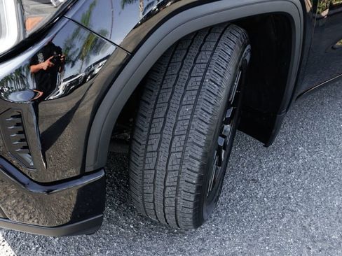 Used 2022 GMC Sierra 1500 Elevation image 45