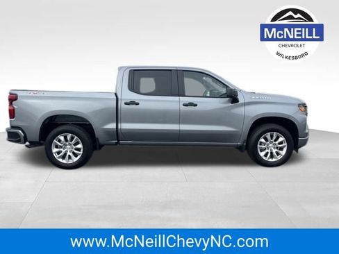 New 2026 Chevrolet Silverado 1500 Custom image 9