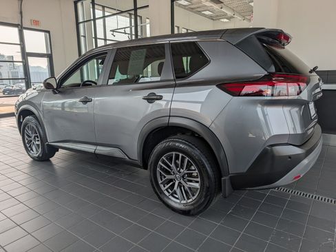Used 2023 Nissan Rogue S AWD/4WD image 5