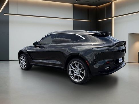 Used 2021 Aston Martin DBX AWD/4WD image 3
