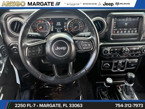 Used 2021 Jeep Wrangler Unlimited Sport AWD/4WD image 13