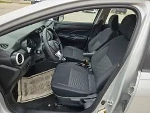 Used 2020 Nissan Versa S image 12
