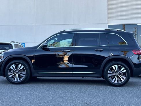 Certified 2025 Mercedes-Benz GLB 250 image 7