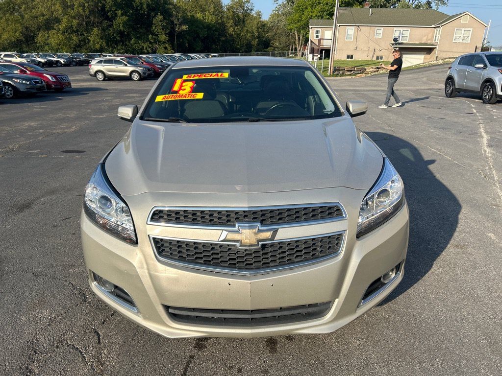 Used 2013 Chevrolet Malibu LT FWD image 3