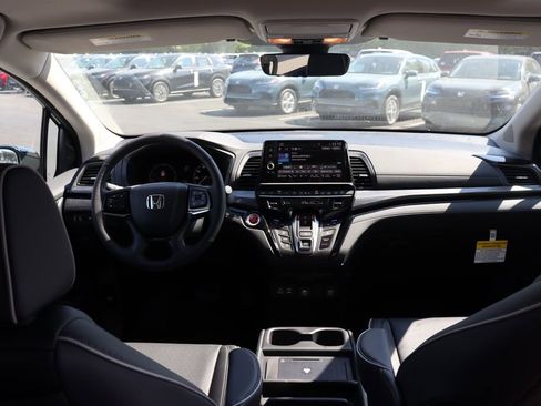 Certified 2026 Honda Odyssey Elite image 20