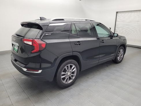 Used 2023 GMC Terrain SLT AWD/4WD image 10