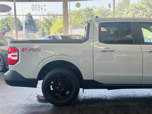 Used 2024 Ford Maverick Lariat w/ FX4 Off-Road Package AWD/4WD image 7