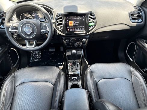 Used 2019 Jeep Compass Limited FWD image 22