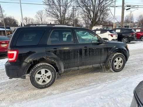 Used 2012 Ford Escape XLT image 4