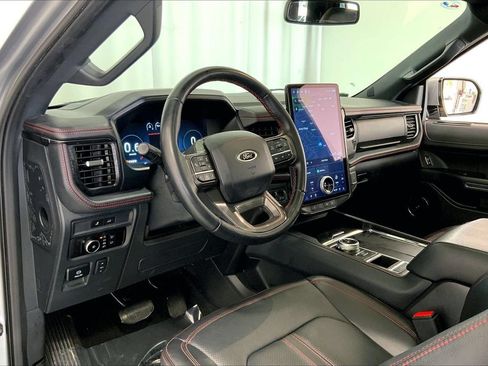 Used 2023 Ford Expedition Limited RWD image 14
