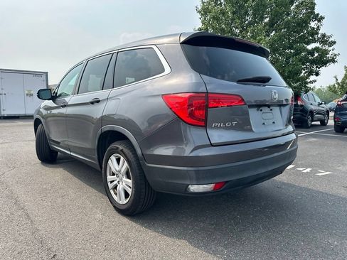 Used 2016 Honda Pilot LX image 7