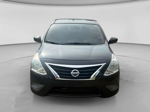 Used 2017 Nissan Versa SV FWD image 8