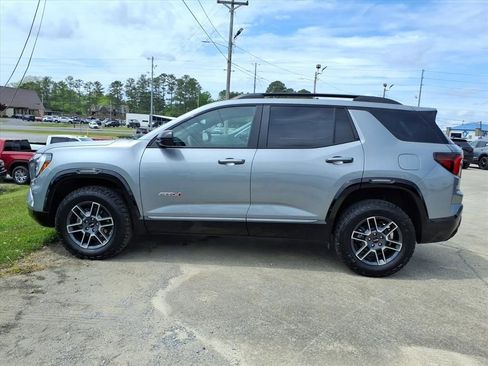 New 2026 GMC Terrain AT4 AWD/4WD image 4