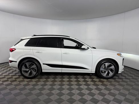 Used 2025 Audi Q6 e-tron Prestige w/ Black Warm Weather Package AWD/4WD image 5