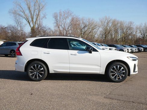 Certified 2025 Volvo XC60 B5 Core w/ Climate Package image 2