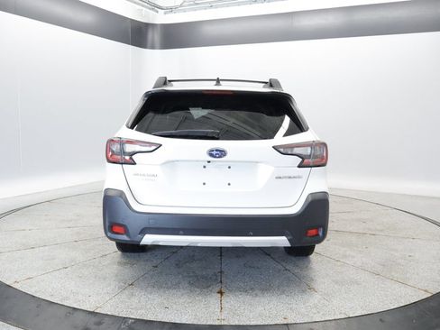 Used 2024 Subaru Outback Limited AWD/4WD image 4