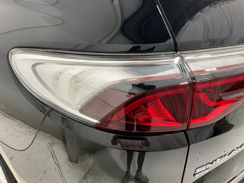 Used 2023 Buick Enclave Essence w/ Experience Buick Package image 22