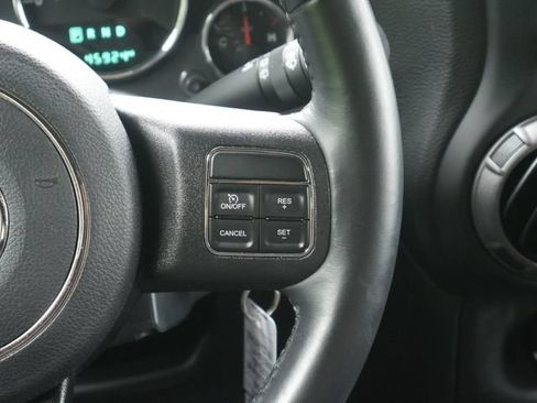 Used 2018 Jeep Wrangler Unlimited Sport S AWD/4WD image 13