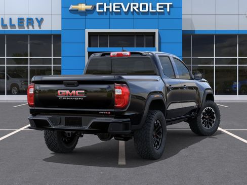 New 2026 GMC Canyon AT4 AWD/4WD image 4